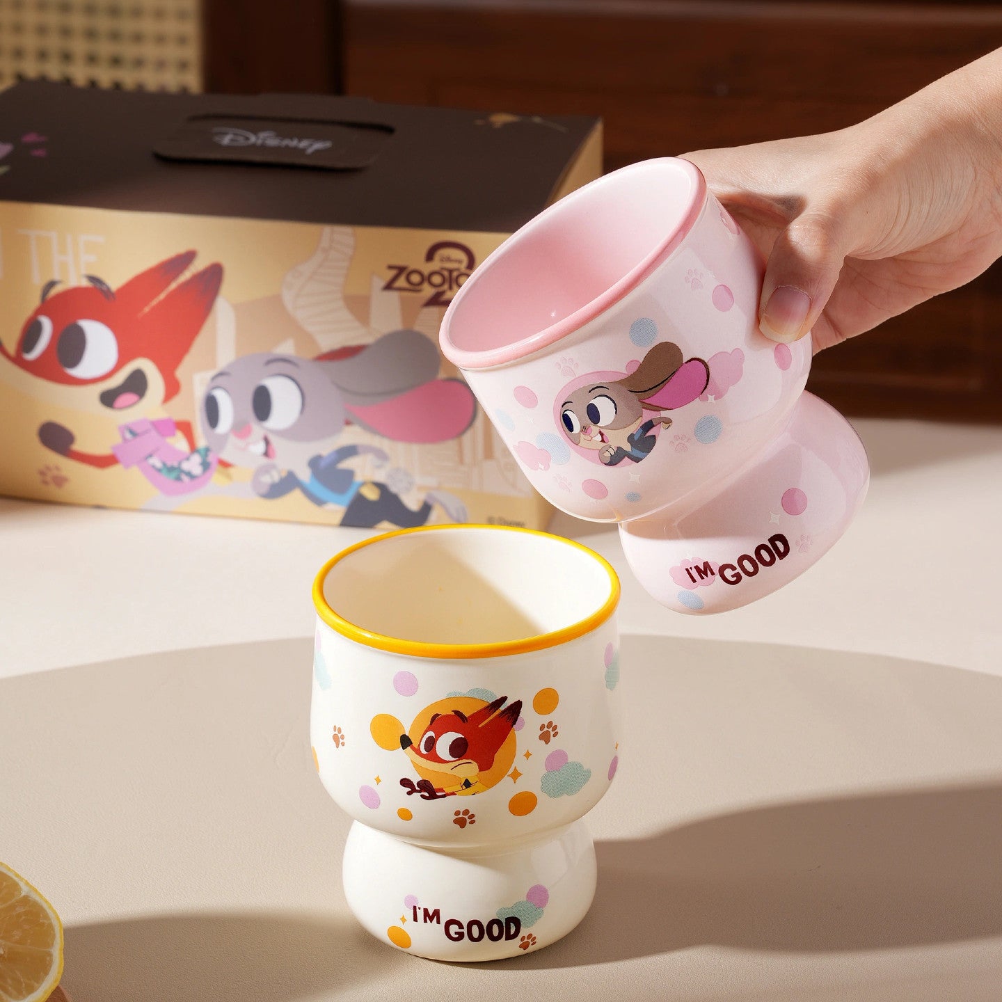 2個セット ペアカップ くびれデザイン 陶磁器マグカップ C-199