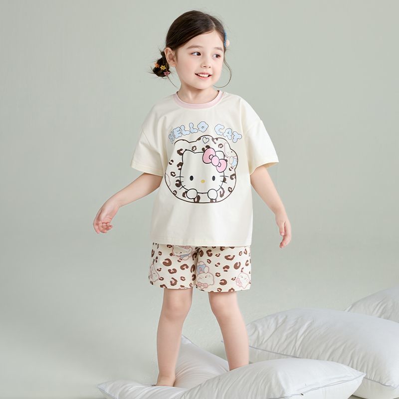 吸汗通気 締め付けなし 夏用 Tシャツ+総柄 ショーツ セットアップ n-249