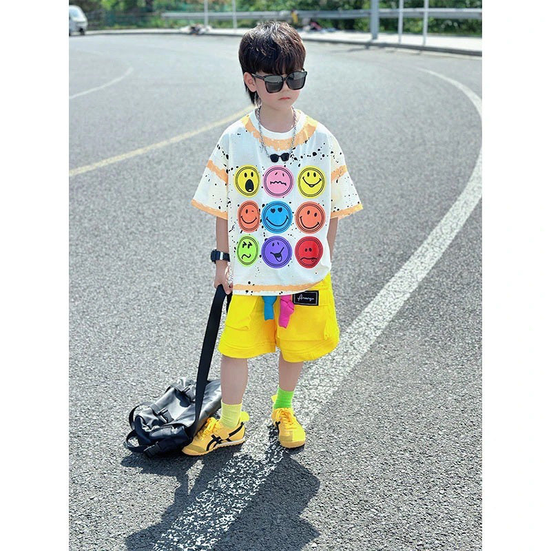 個性派 スマイル顔 Tシャツ+五分丈 ショーツ セットアップ n-168
