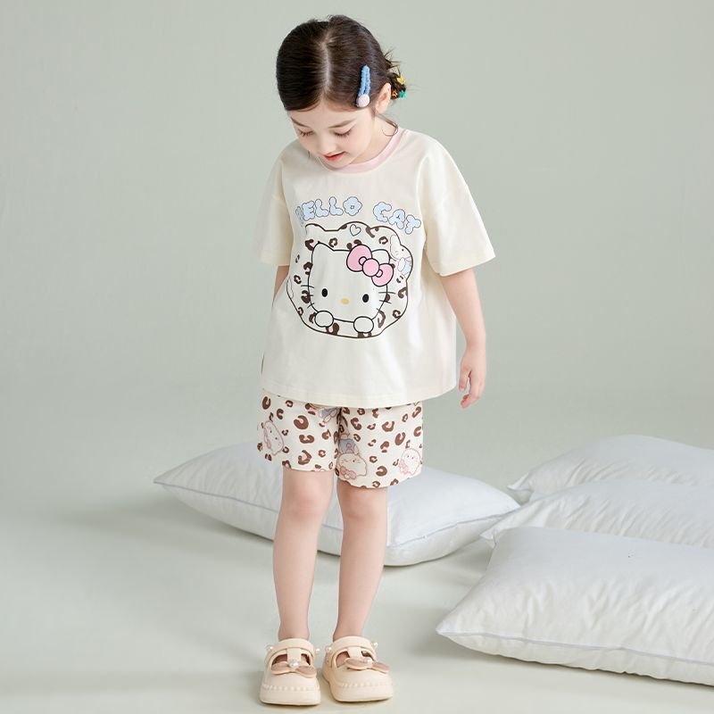 吸汗通気 締め付けなし 夏用 Tシャツ+総柄 ショーツ セットアップ n-249
