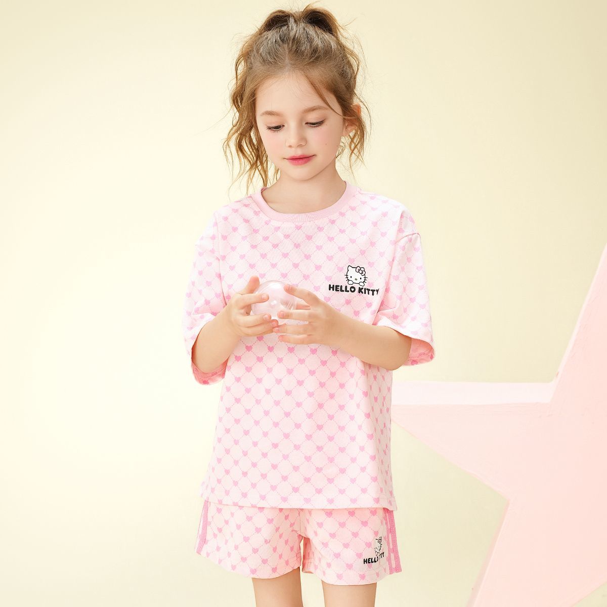 カジュアル派 総柄 半袖 トップス+ショーツ 子供服 セットアップ n-110
